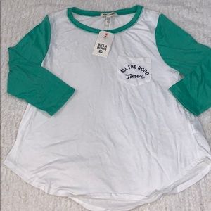 BILLABONG raglan size small